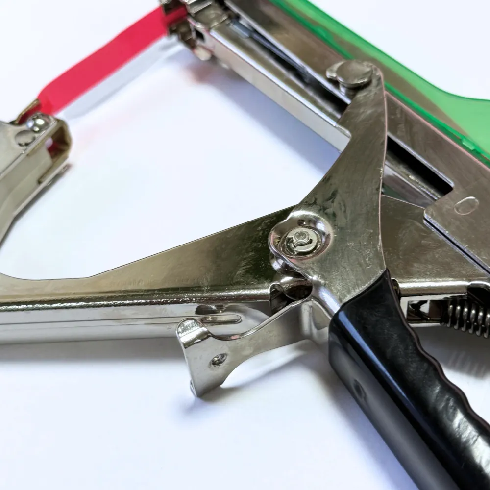 Atadora Manual De Acero Inoxidable – Para Cintas De 16 Mm Y Grapas De 6 X 4 Mm