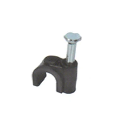 PAQ. 100 pzas. de GRAPA PARA CABLE COAXIAL (NEGRA) RADOX 080-981