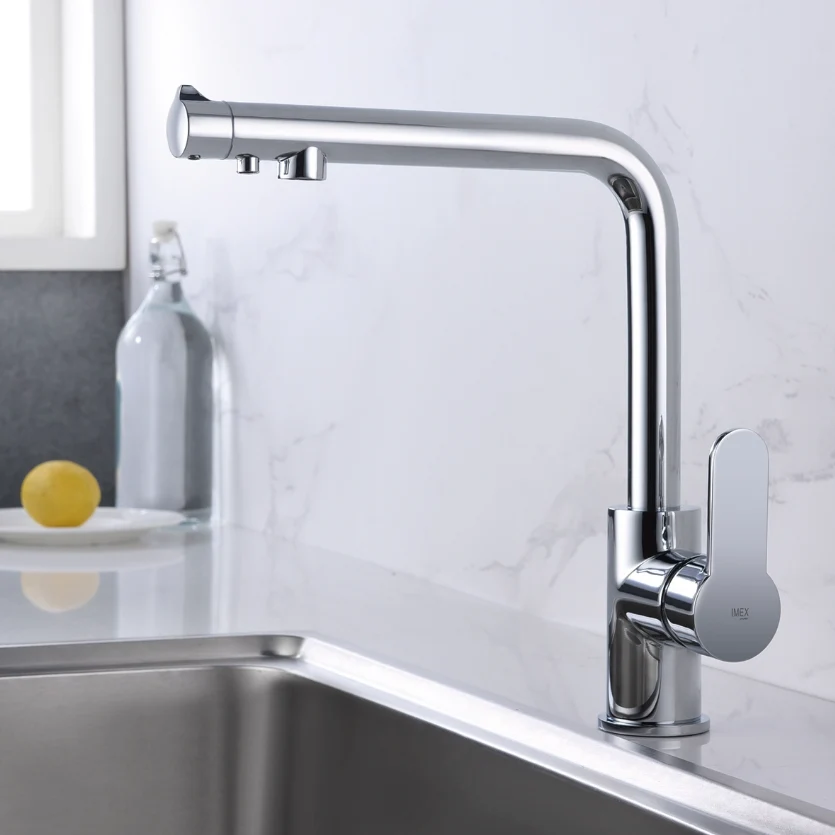 Grifo de cocina serie Montecarlo con Ventosa de Sujeción